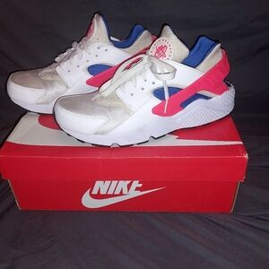 Nike Air Hurache 2017